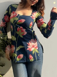 SANDIWAL Casual Regular Sleeves Floral Print, Printed Women Multicolor