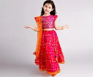 Girls Ethnic Magenta Brocade Short Sleeves Round Neck Woven Design Leh