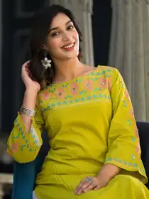 Varanga Floral Straight Kurta Starts at Rs.391