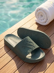 Red Tape Men Rubber Sliders
